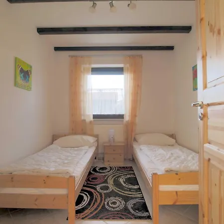 Haus 89 Eg * Arrach